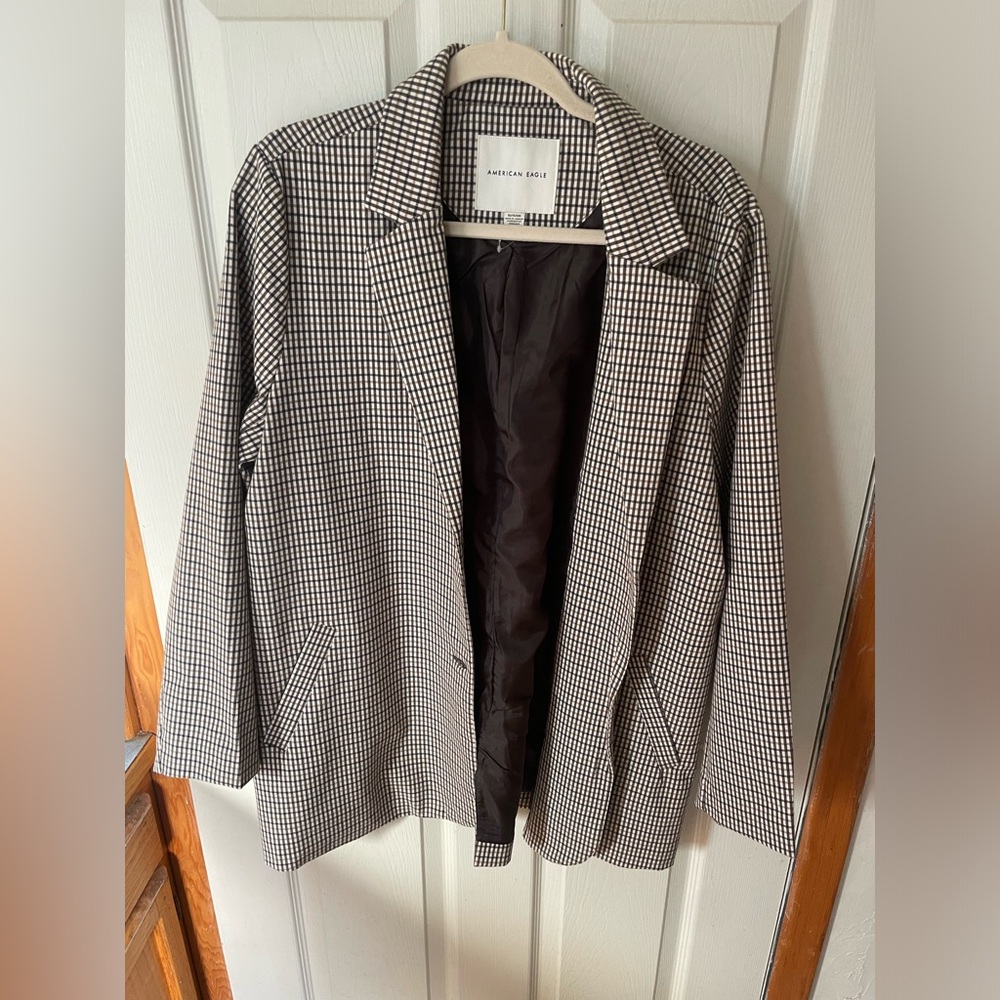 Oversized women’s blazer. Lose fitting and semi casual